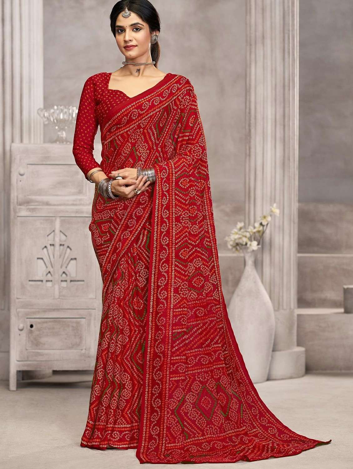 women printed casual wear saree with blouse