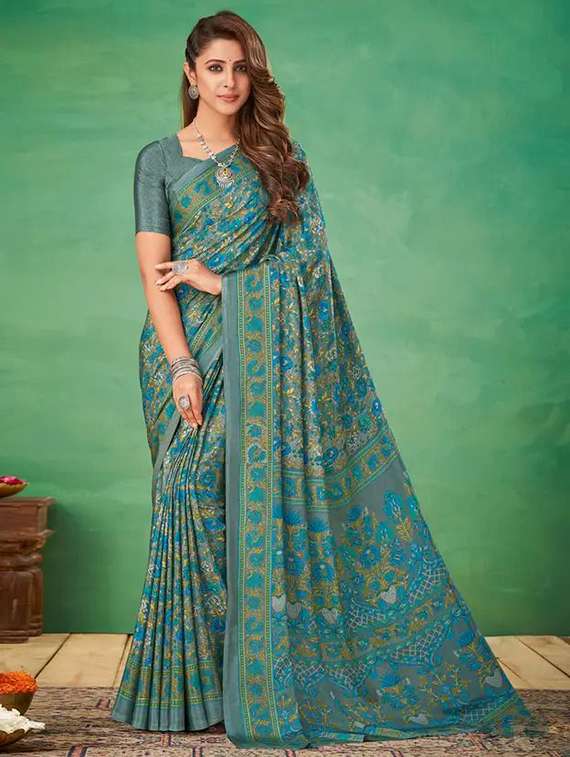women printed casual wear saree with blouse