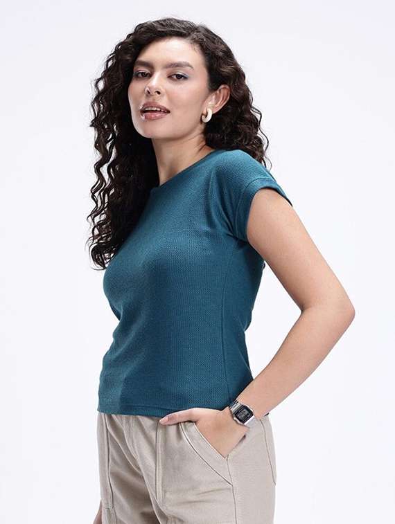women solid short sleeve t-shirt - 22315902 -  Standard Image - 3