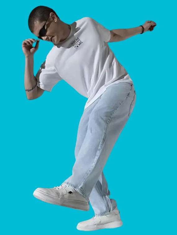 men plain mid rise full length jeans - 22316016 -  Standard Image - 3