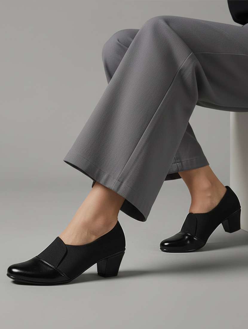 women solid slip on sandal - 22316193 -  Standard Image - 3