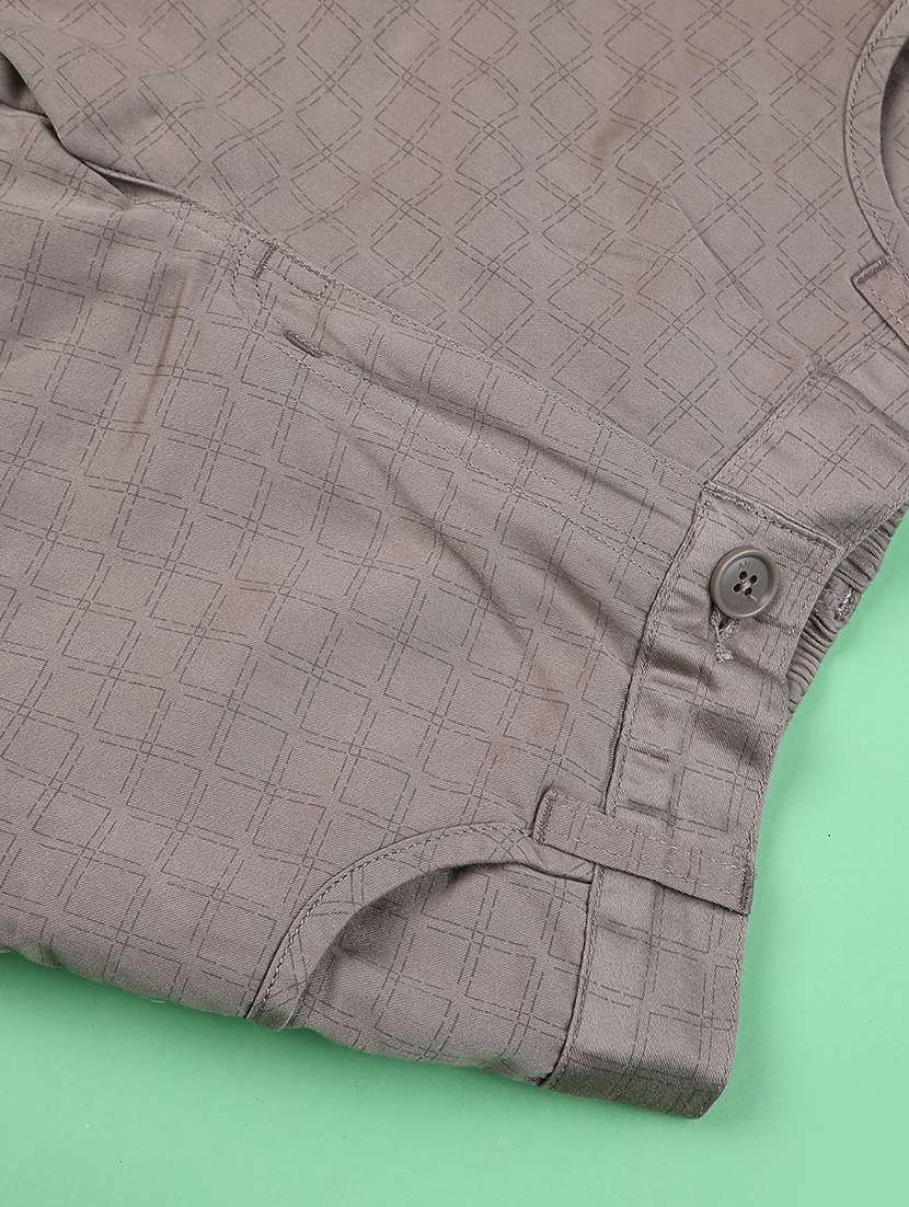 boys printed mid rise cargo shorts - 22316629 -  Standard Image - 3