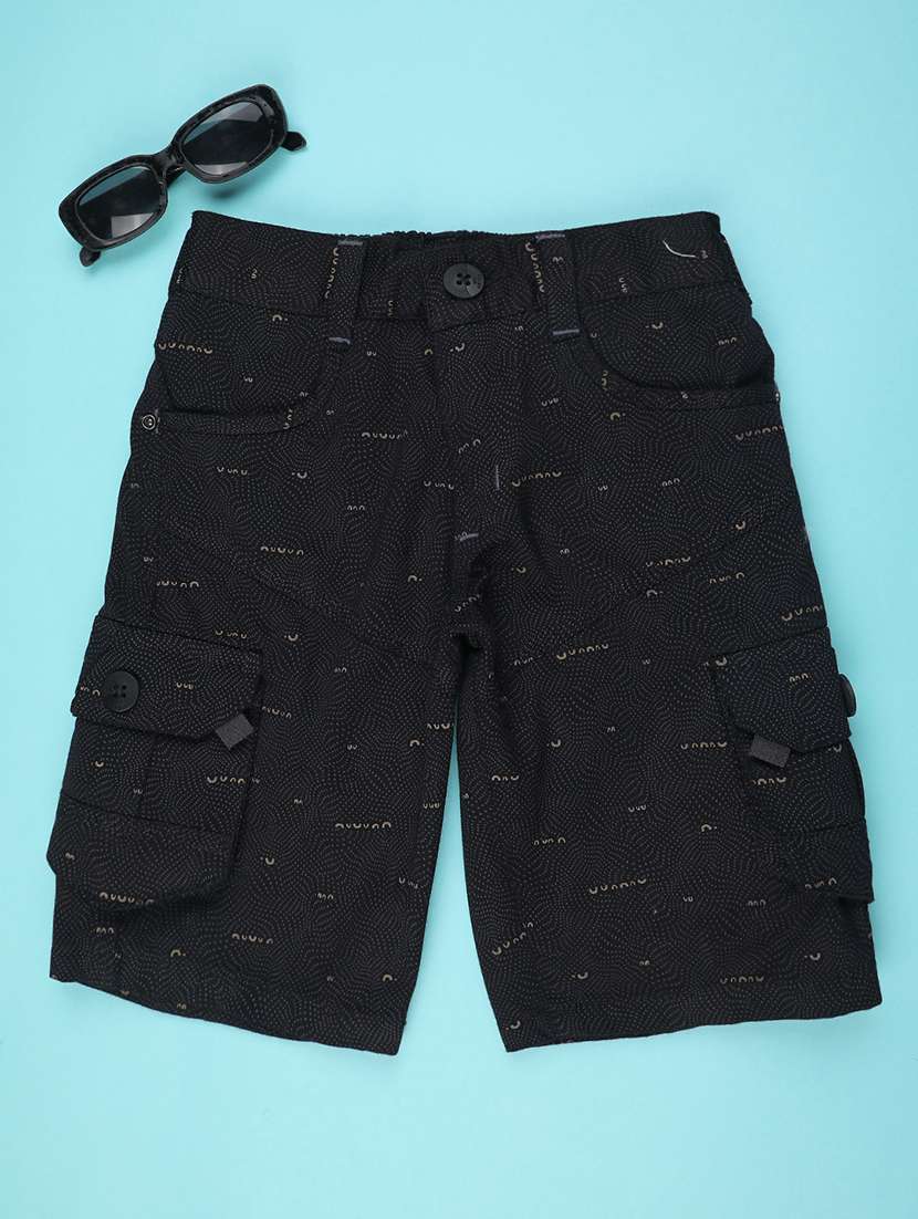 boys printed mid rise cargo shorts
