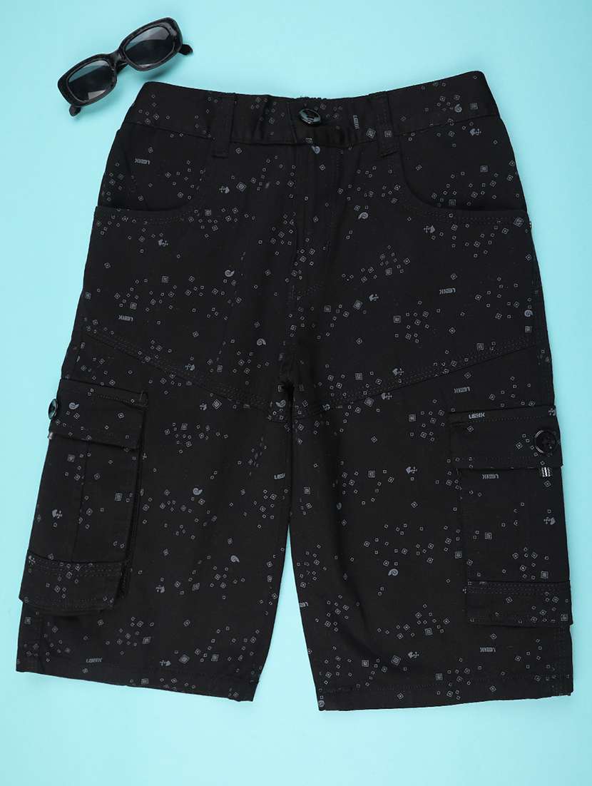 boys printed mid rise cargo shorts
