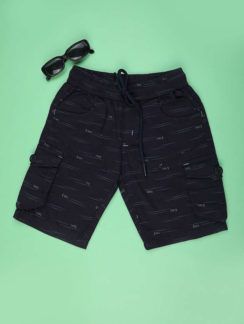 boys printed mid rise cargo shorts