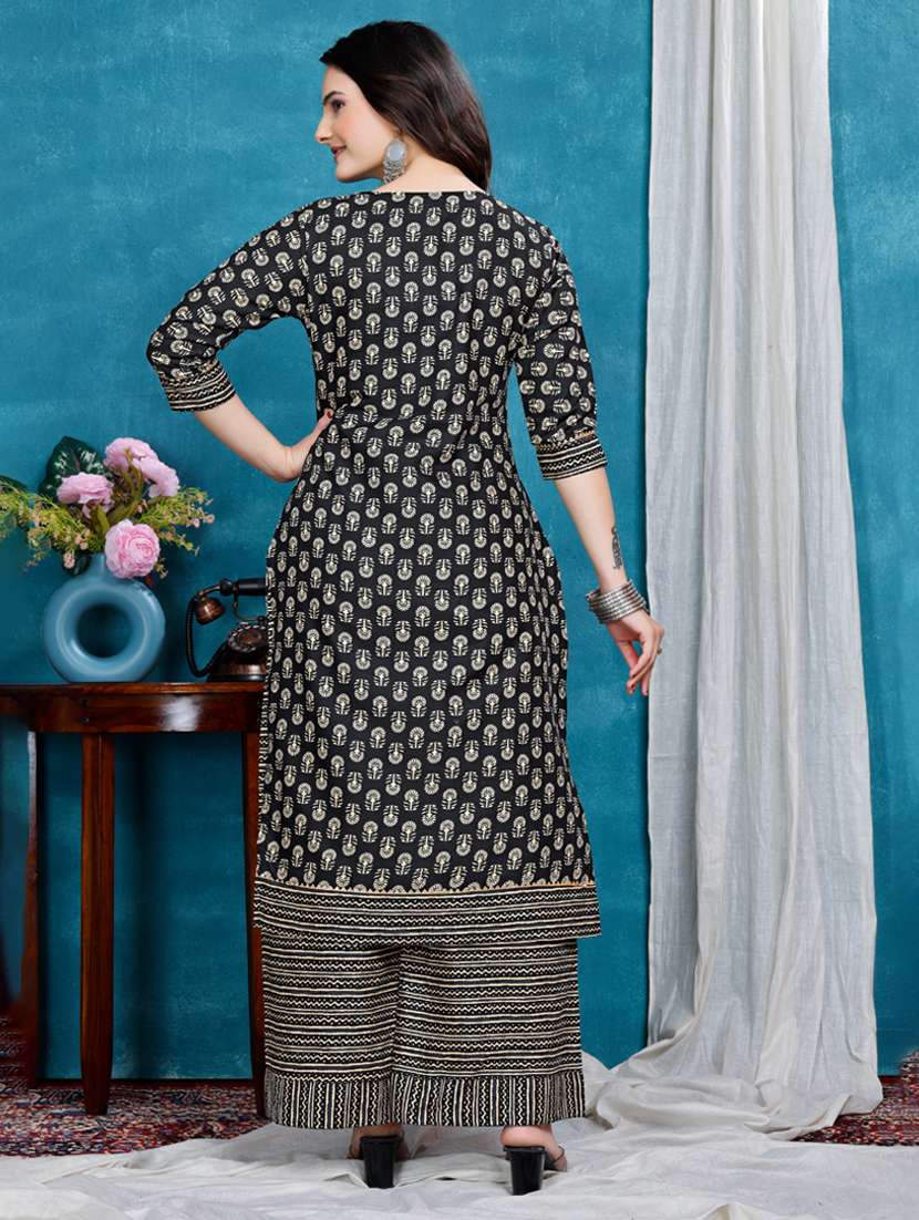women printed three quarter sleeve kurta palazzo set - 22316764 -  Standard Image - 3
