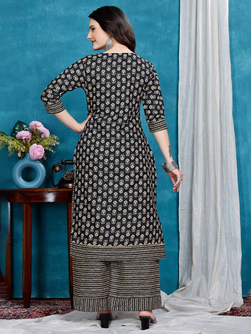 women printed kurta and palazzo set - 22316772 -  Standard Image - 3