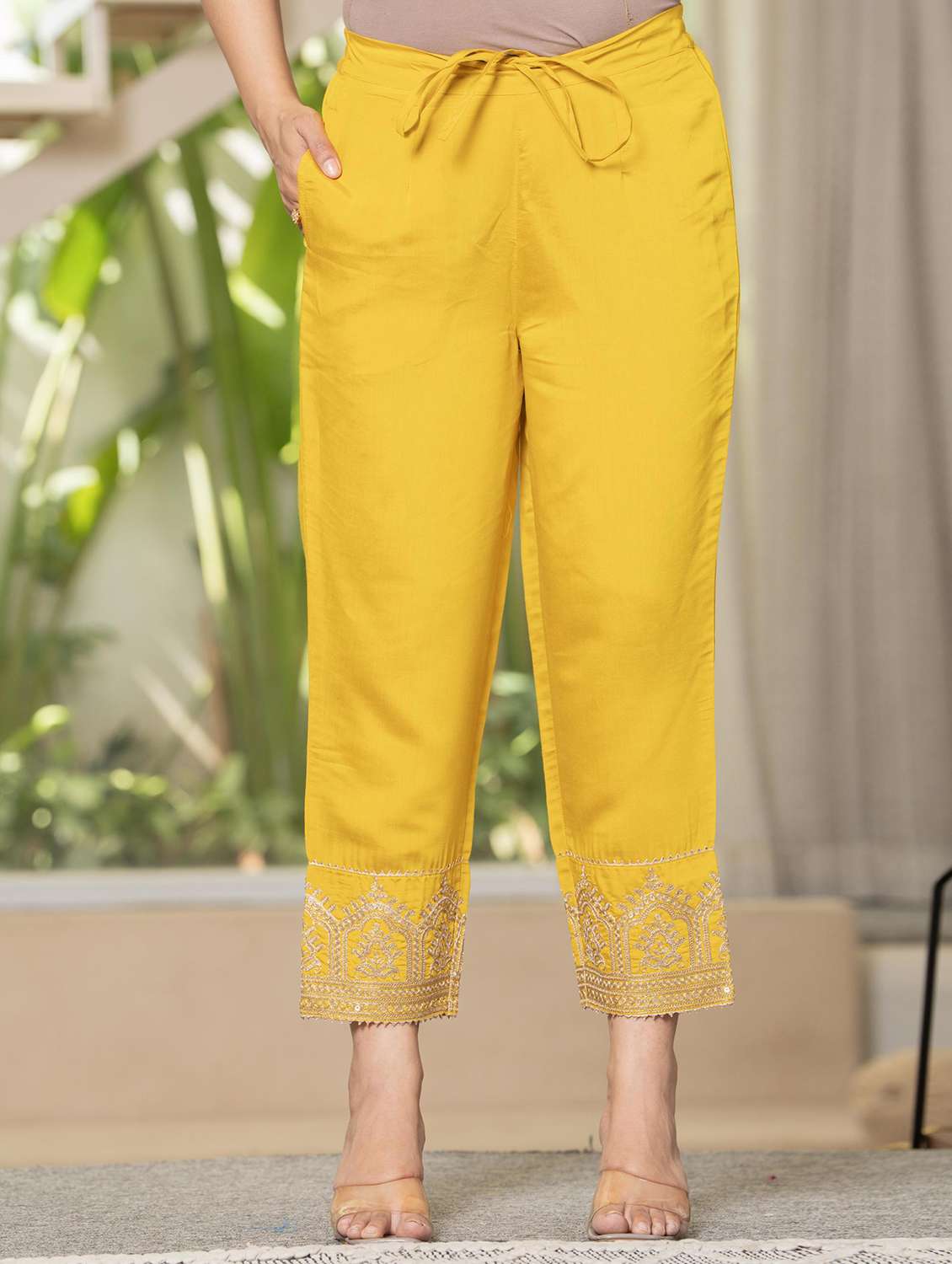 women solid with work round neck kurta pant with dupatta set - 22316786 -  Standard Image - 3