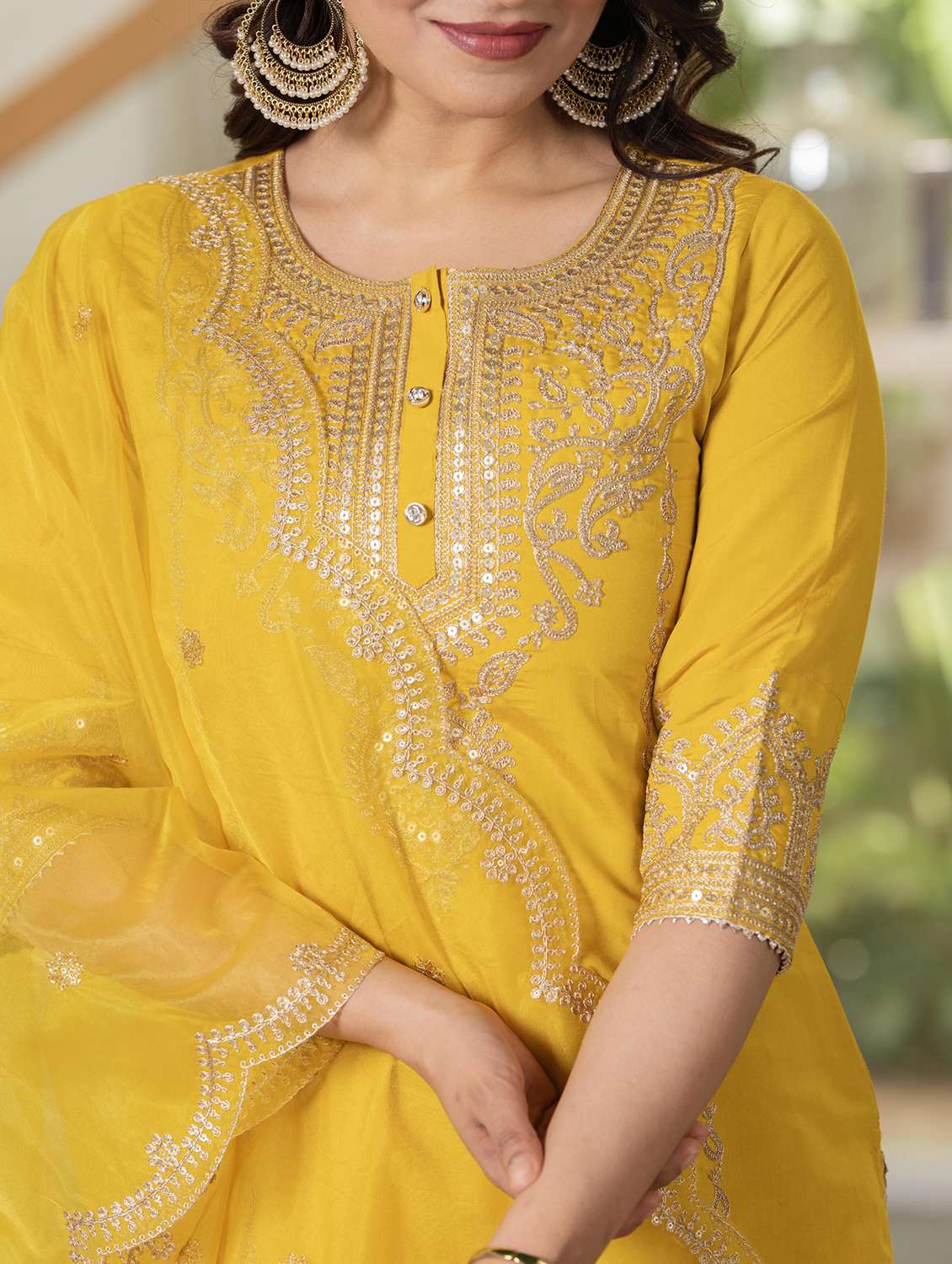 women solid with work round neck kurta pant with dupatta set - 22316786 -  Standard Image - 5