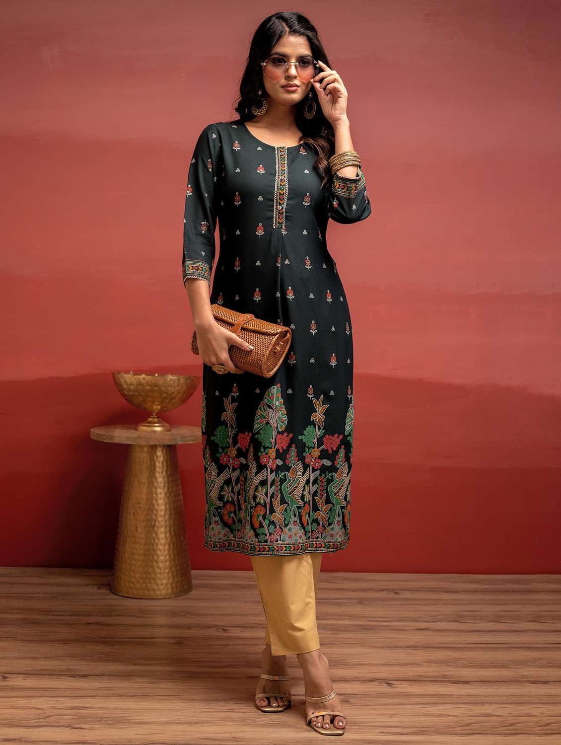 women green viscose straight kurta