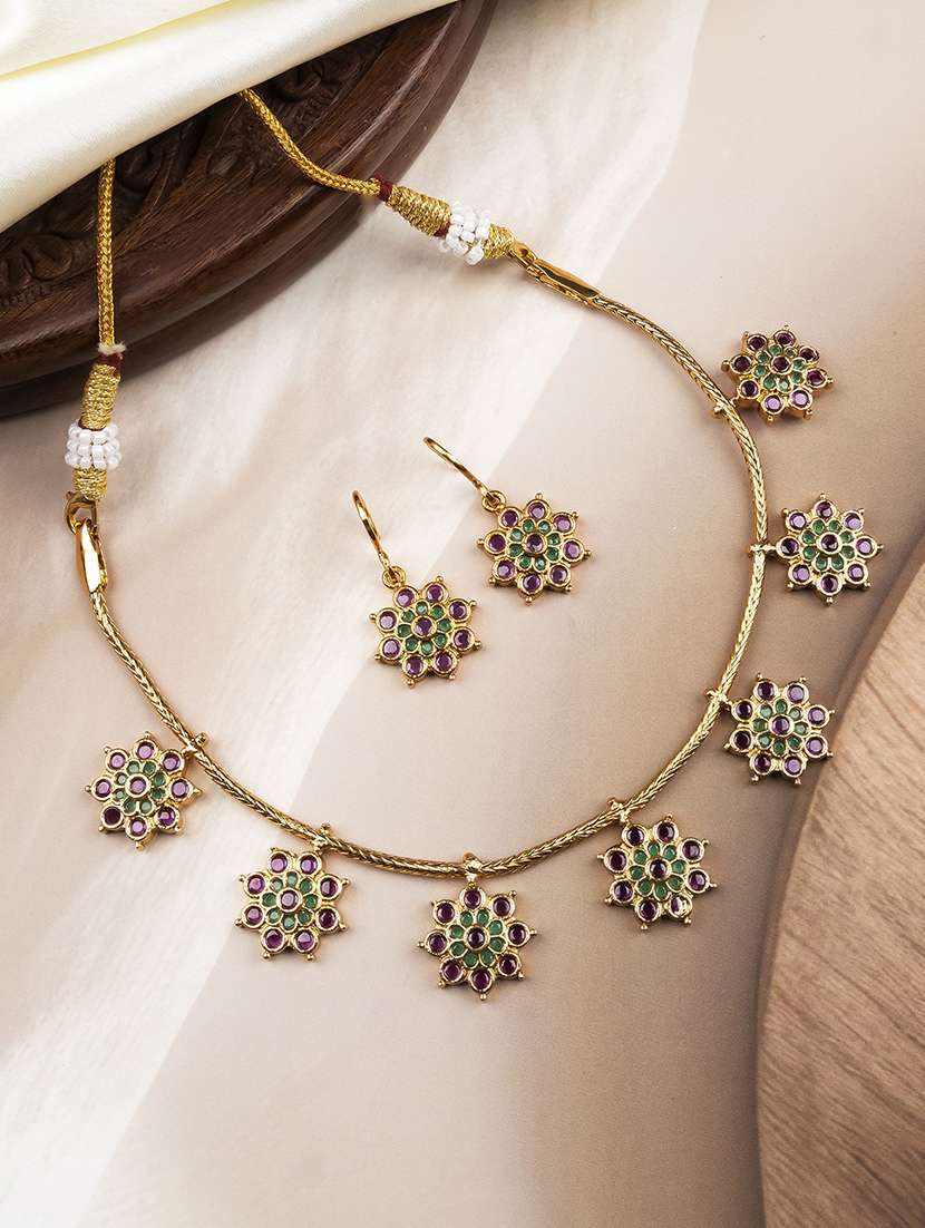 delicate multicolor flower motif necklace set