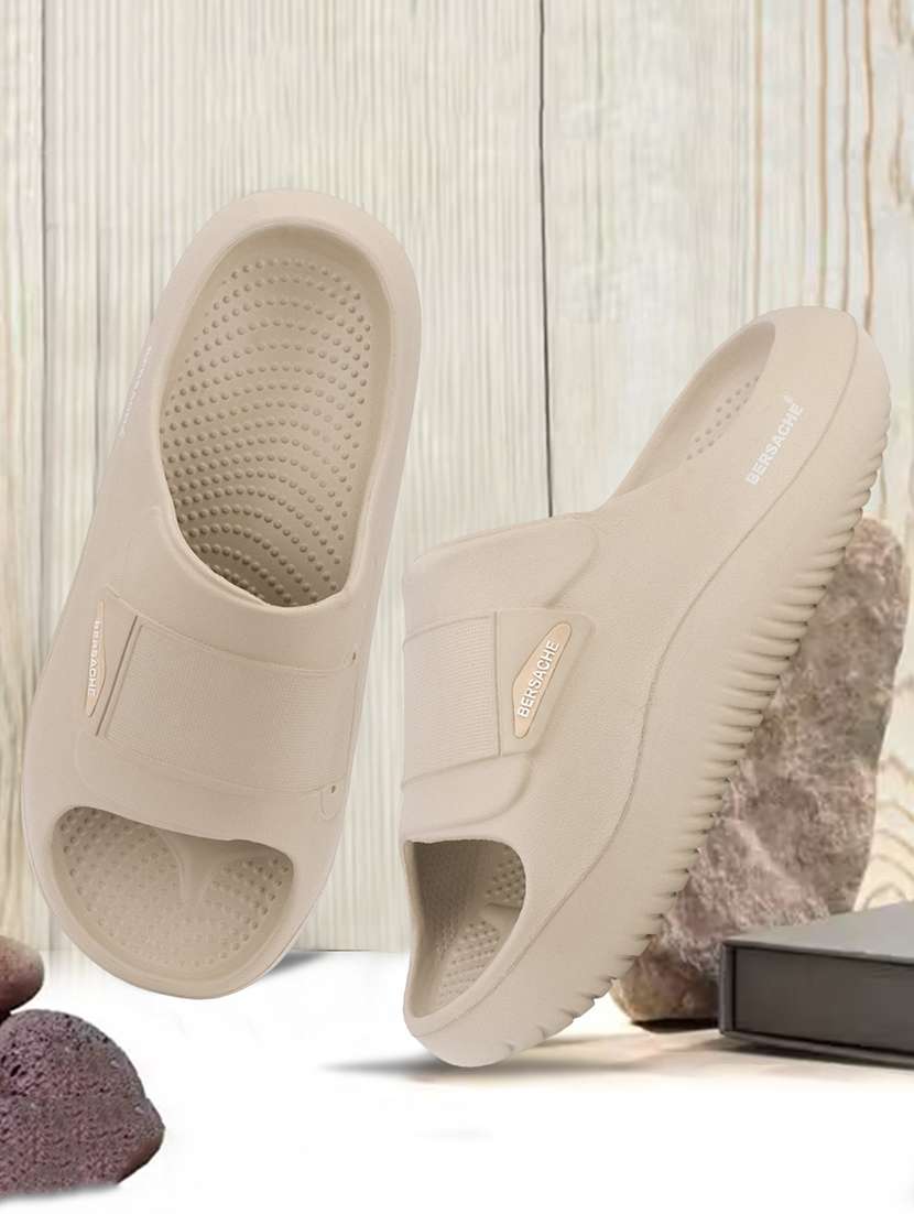 men solid slip on slider