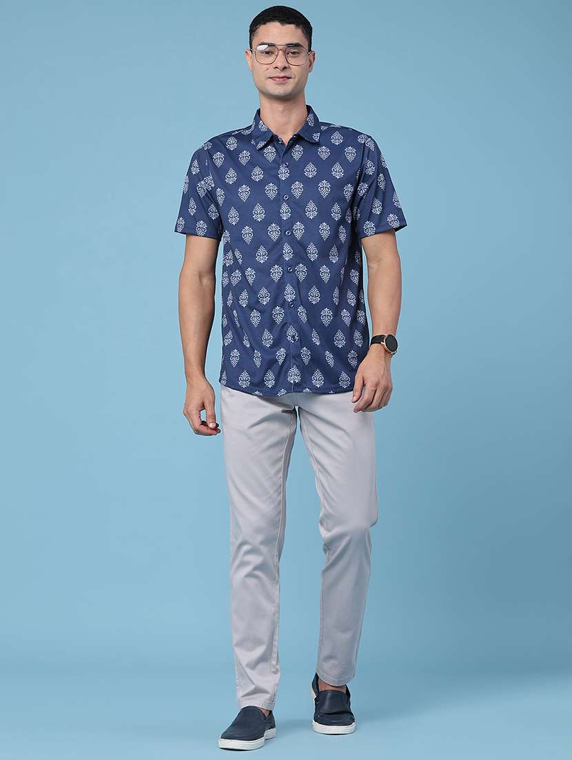 men solid mid rise slim fit chinos - 22317176 -  Standard Image - 5