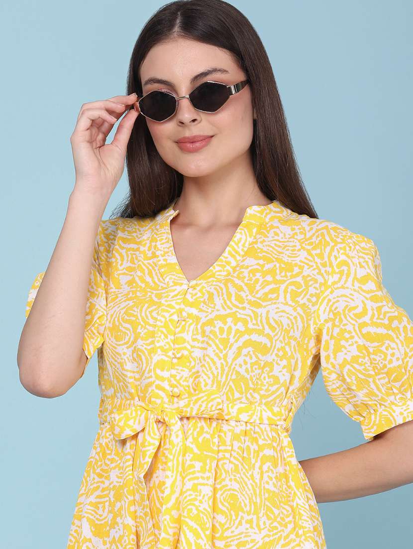 women printed short sleeves tiered dress - 22317336 -  Standard Image - 5