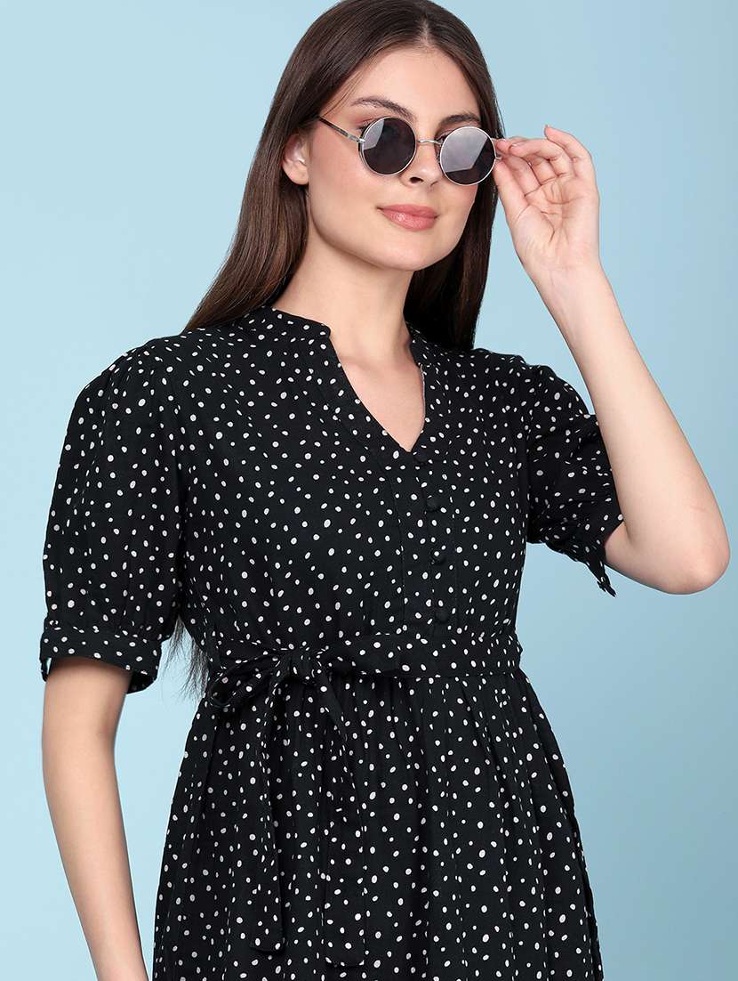 women printed short sleeves tiered dress - 22317337 -  Standard Image - 5