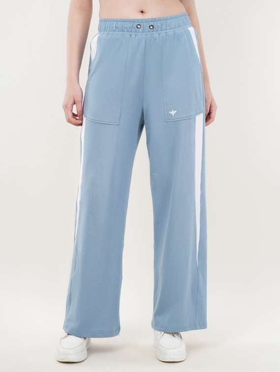 women solid mid rise cargo