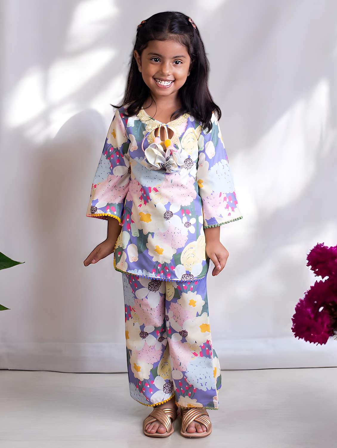 girls printed kurta and pant set