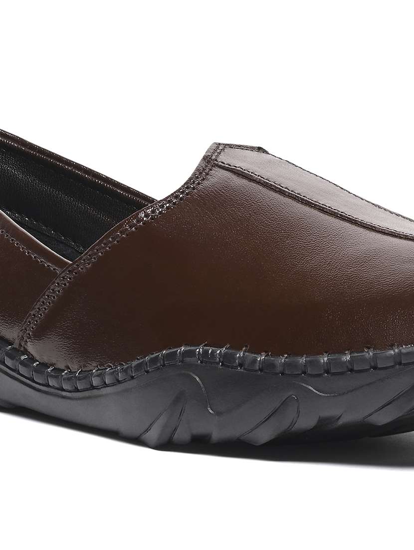 men brown slip on mojari - 22317743 -  Standard Image - 3