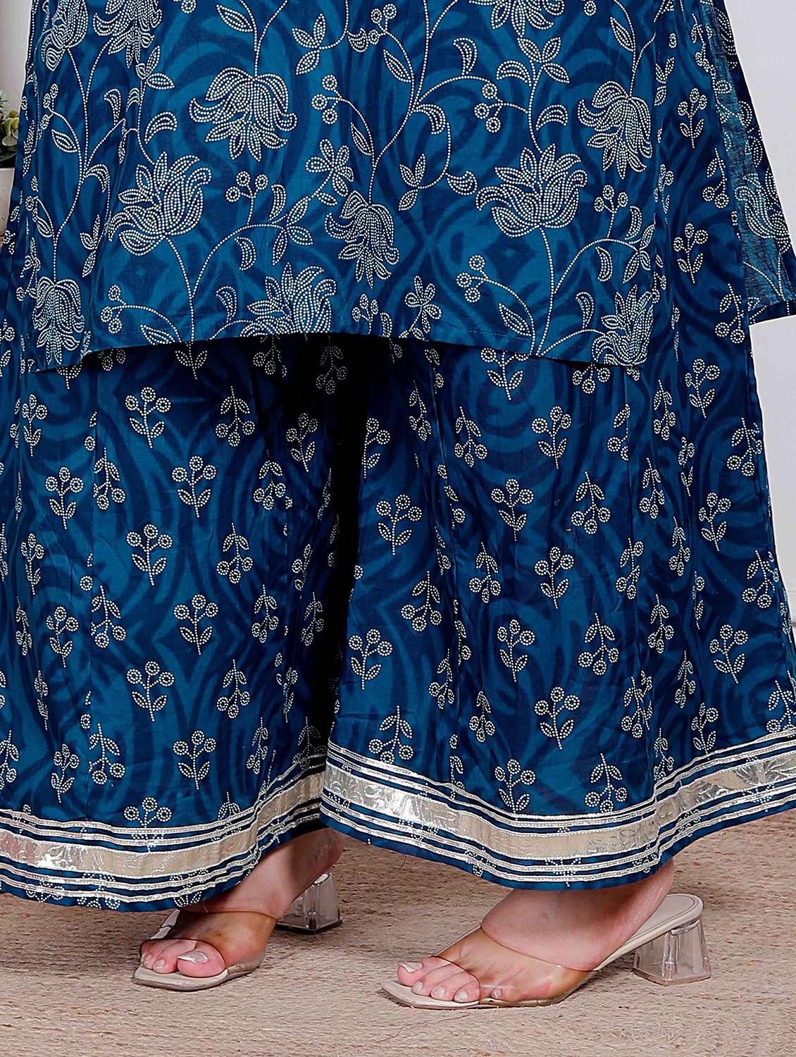 women plus size floral three quarter sleeve kurta palazzo set - 22317760 -  Standard Image - 3