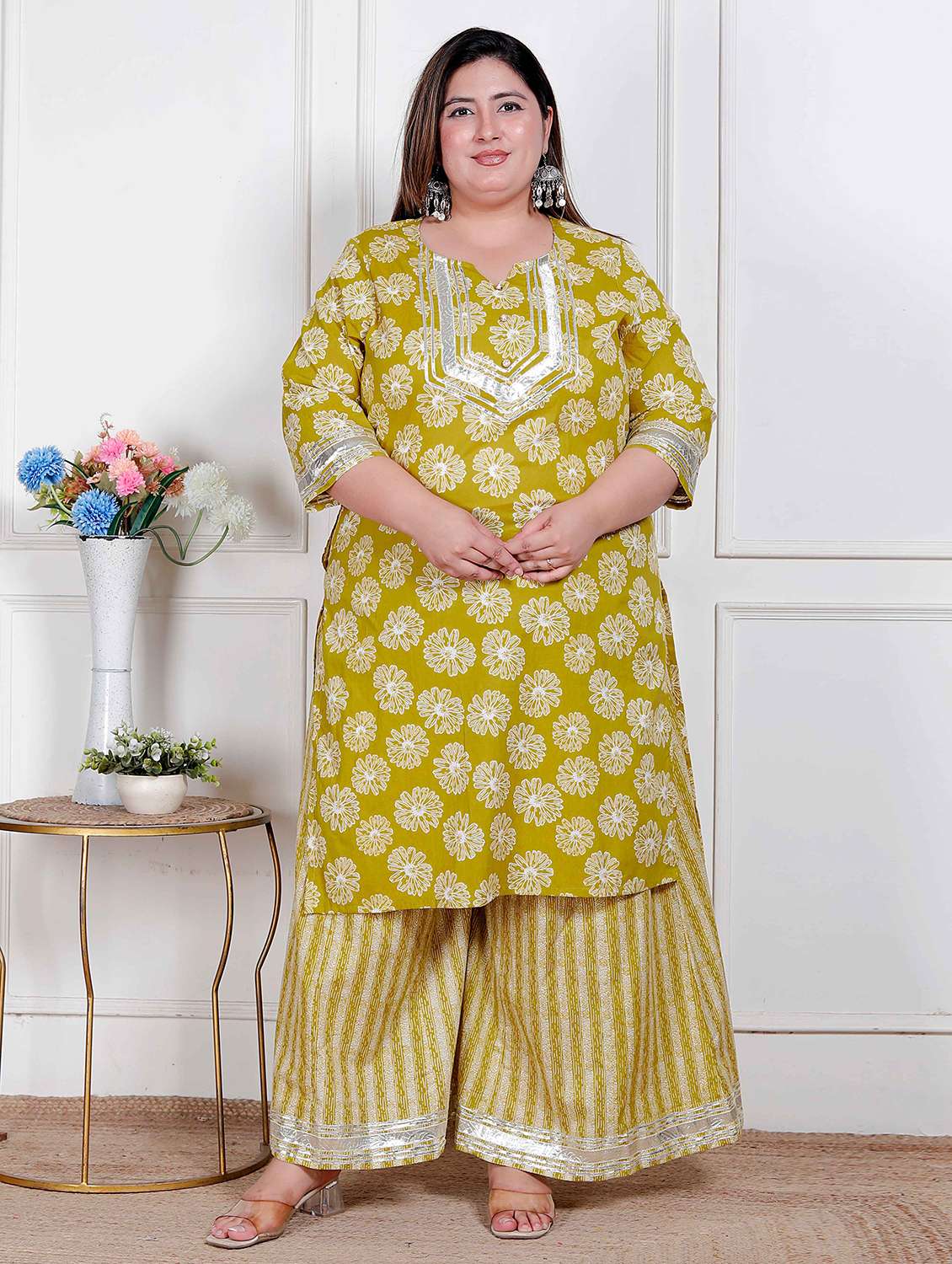 women plus size floral three quarter sleeve kurta palazzo set
