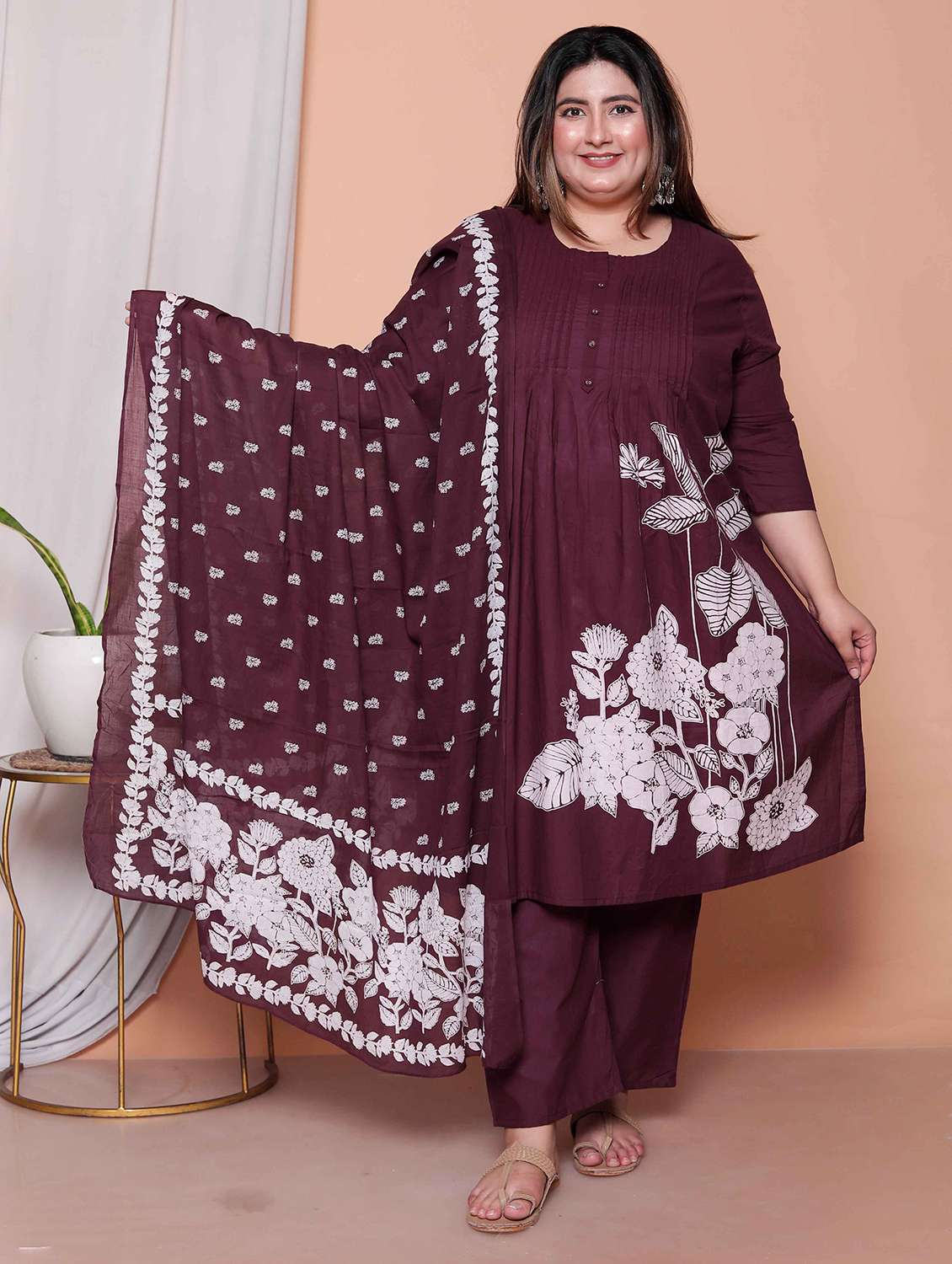 women plus size floral three quarter sleeve kurta pant with dupatta set