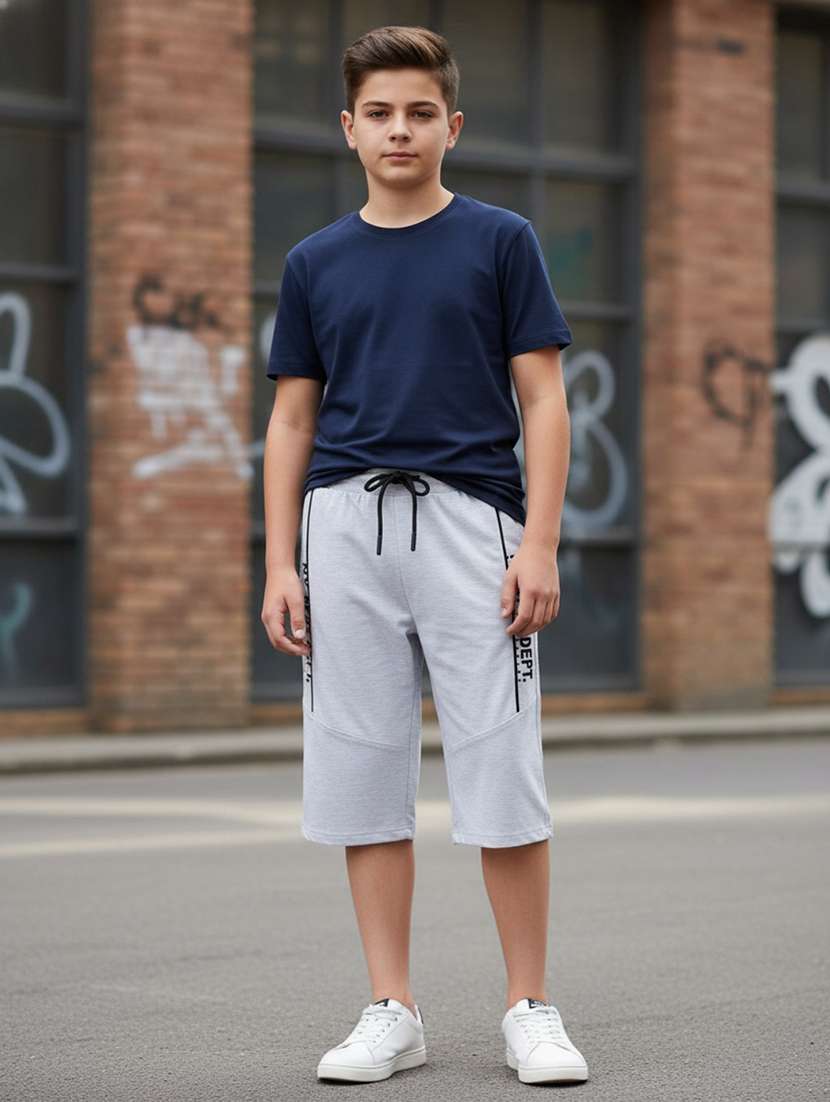 grey cotton shorts & three fourth