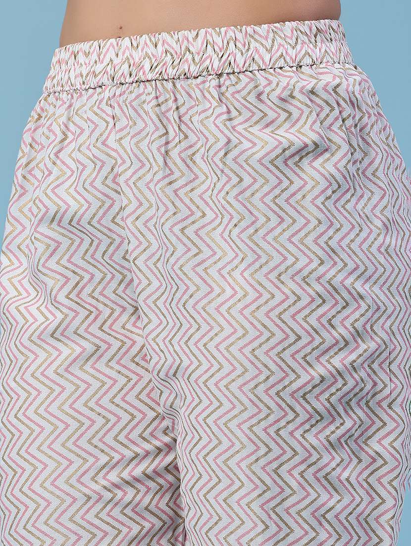 women printed three quarter sleeves kurta pant set - 22319119 -  Standard Image - 5