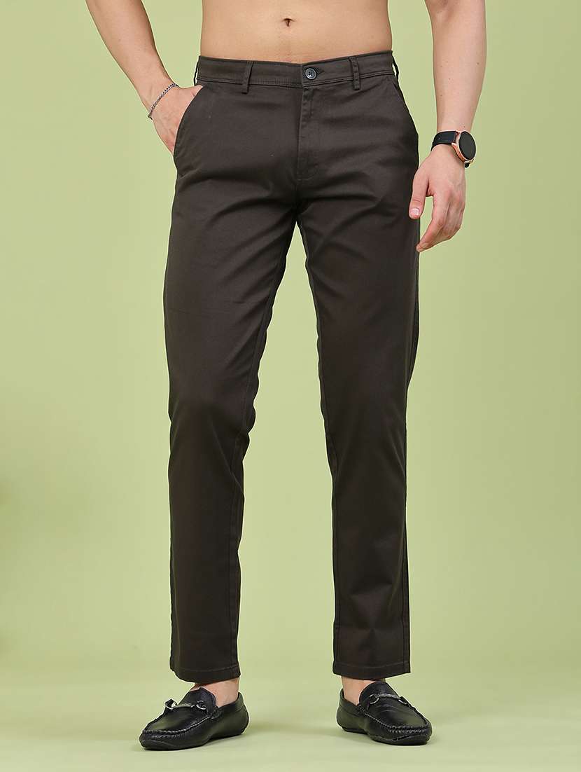 men solid mid rise chinos casual trouser