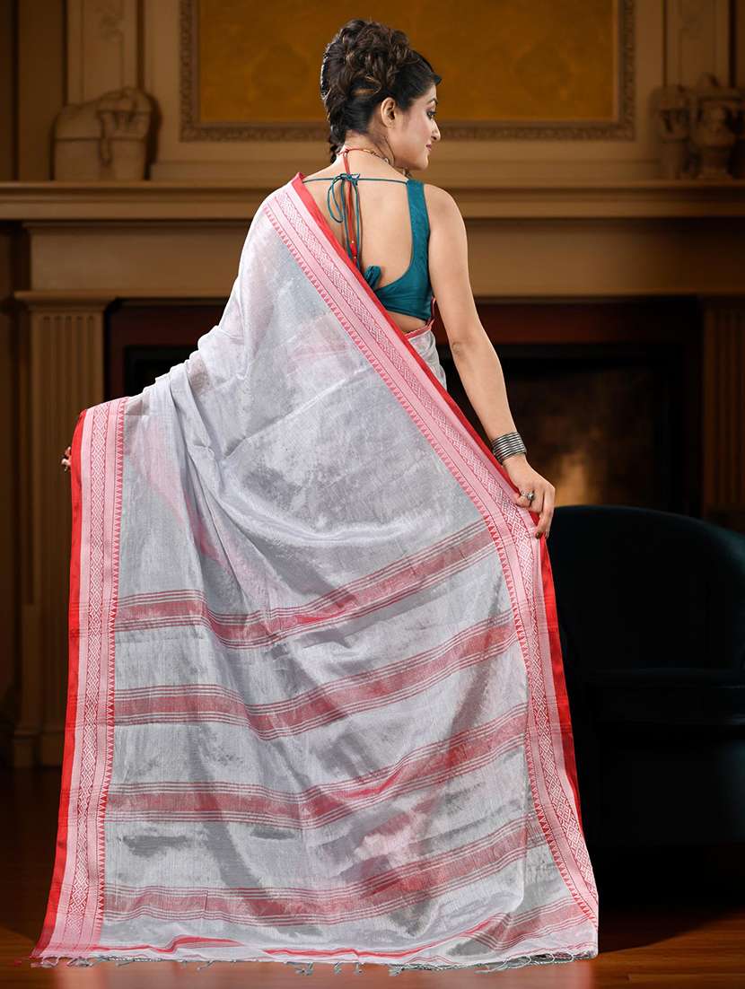 women solid with bordered handloom saree with blouse - 22319570 -  Standard Image - 3