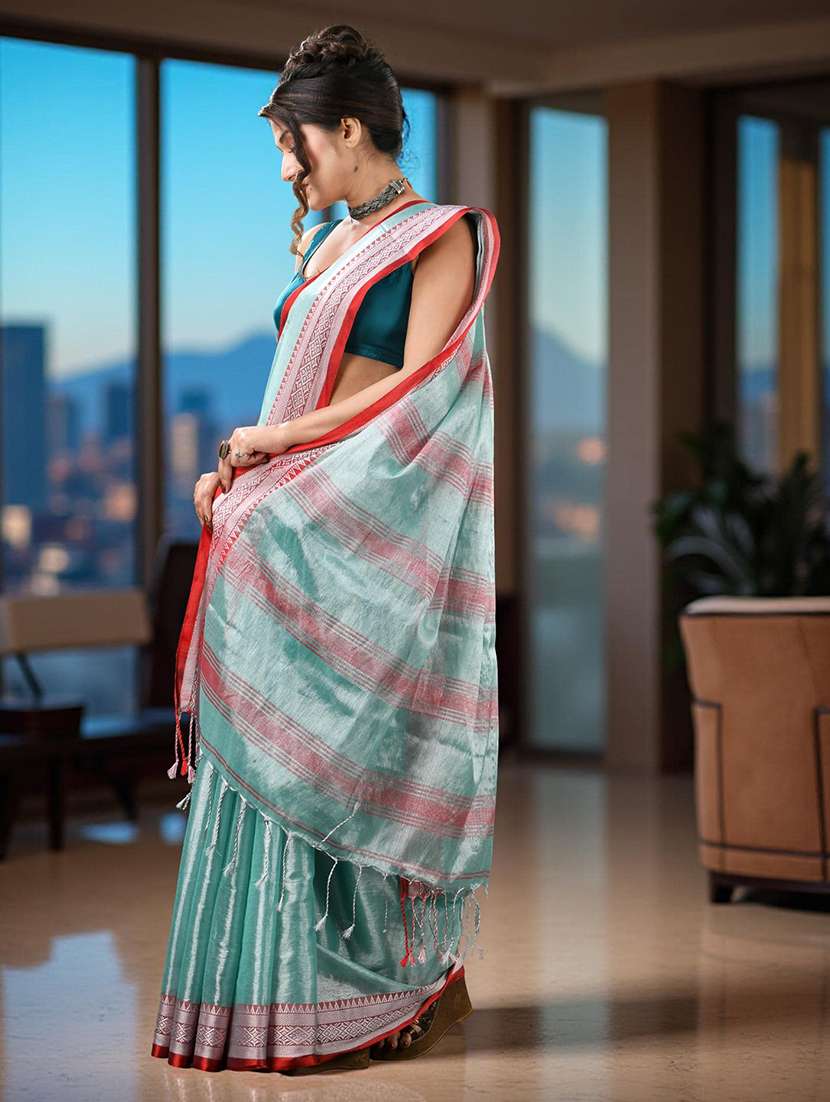 women solid with bordered handloom saree with blouse - 22319574 -  Standard Image - 3