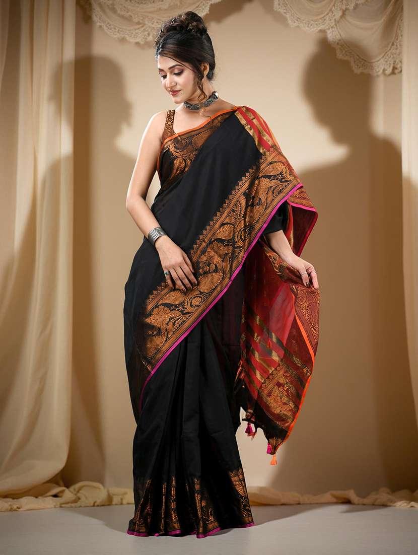 women solid with bordered handloom saree with blouse - 22319576 -  Standard Image - 3