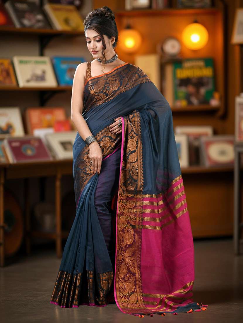 women solid with bordered handloom saree with blouse - 22319577 -  Standard Image - 3