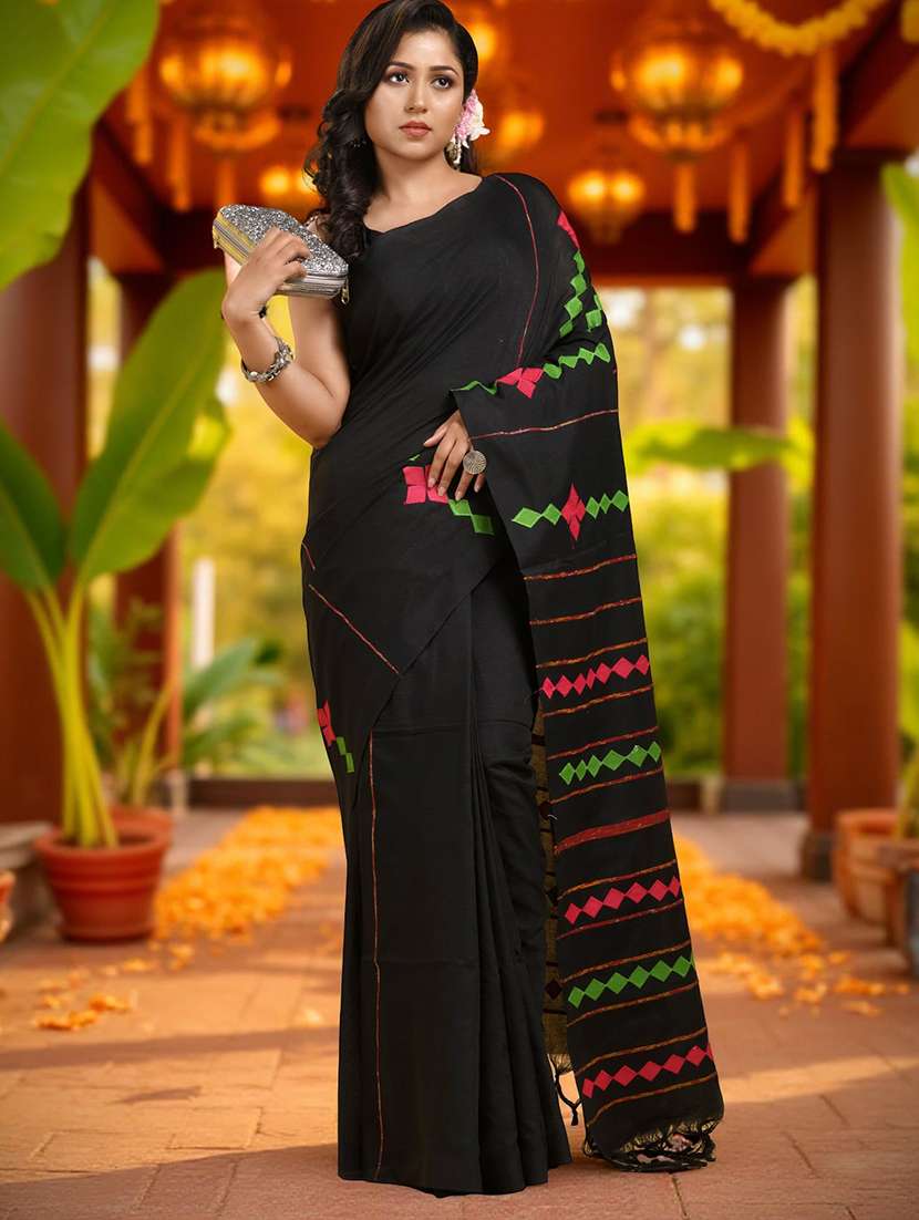 women solid with work handloom saree with blouse
