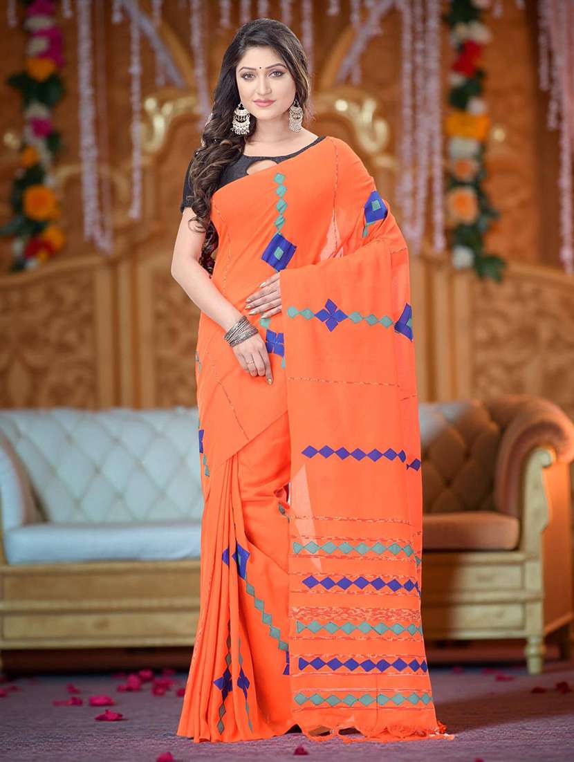 women solid with work handloom saree with blouse