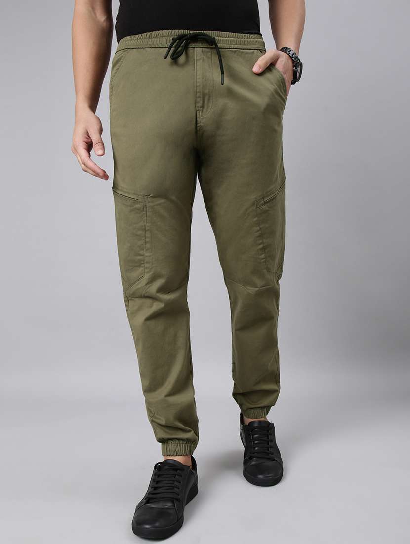 men solid mid rise regular fit jogger