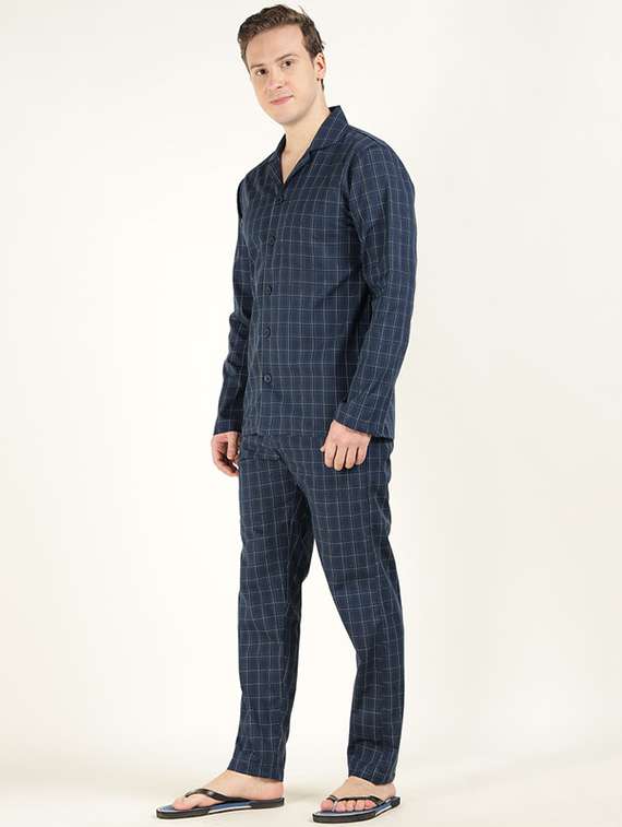 men checkered long sleeve shirt & pyjamas night suit - 22320478 -  Standard Image - 3