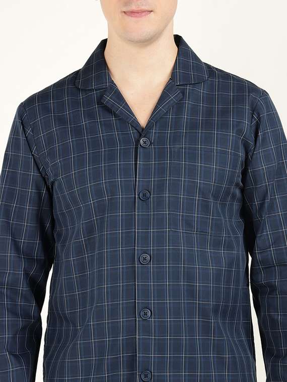 men checkered long sleeve shirt & pyjamas night suit - 22320478 -  Standard Image - 5