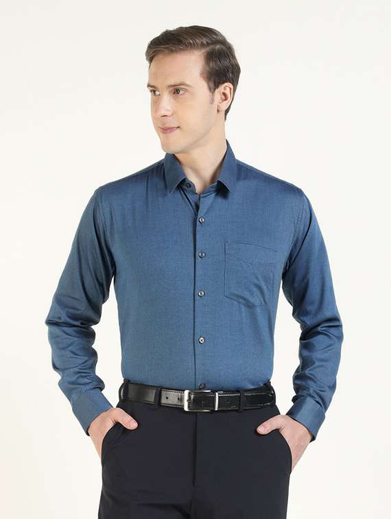 men collared long sleeve formal shirt