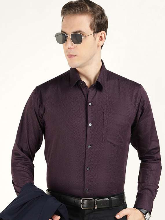 men collared long sleeve formal shirt