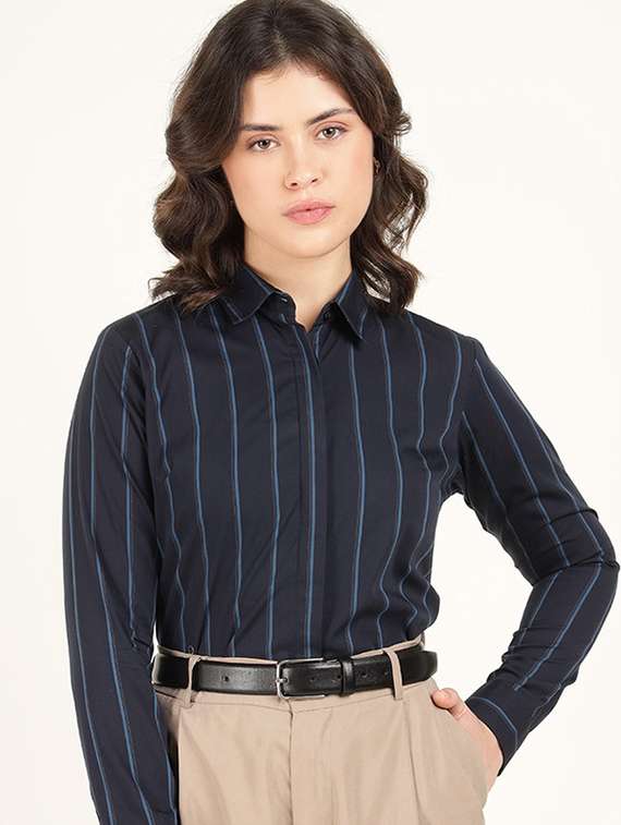 women collared long sleeve regular fit shirt