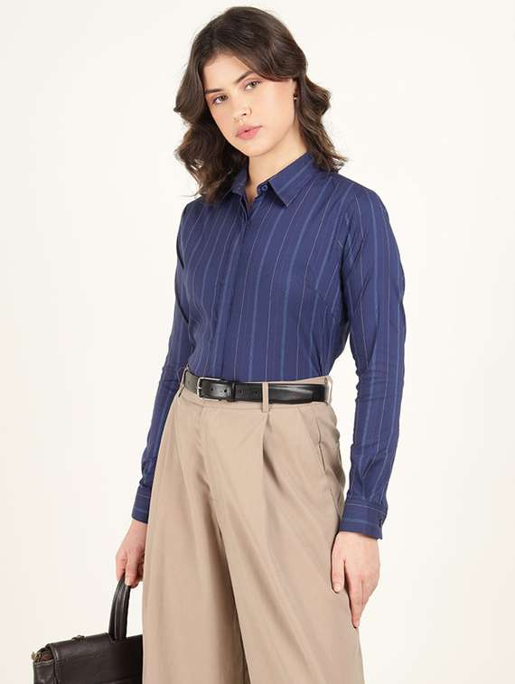 women collared long sleeve regular fit shirt