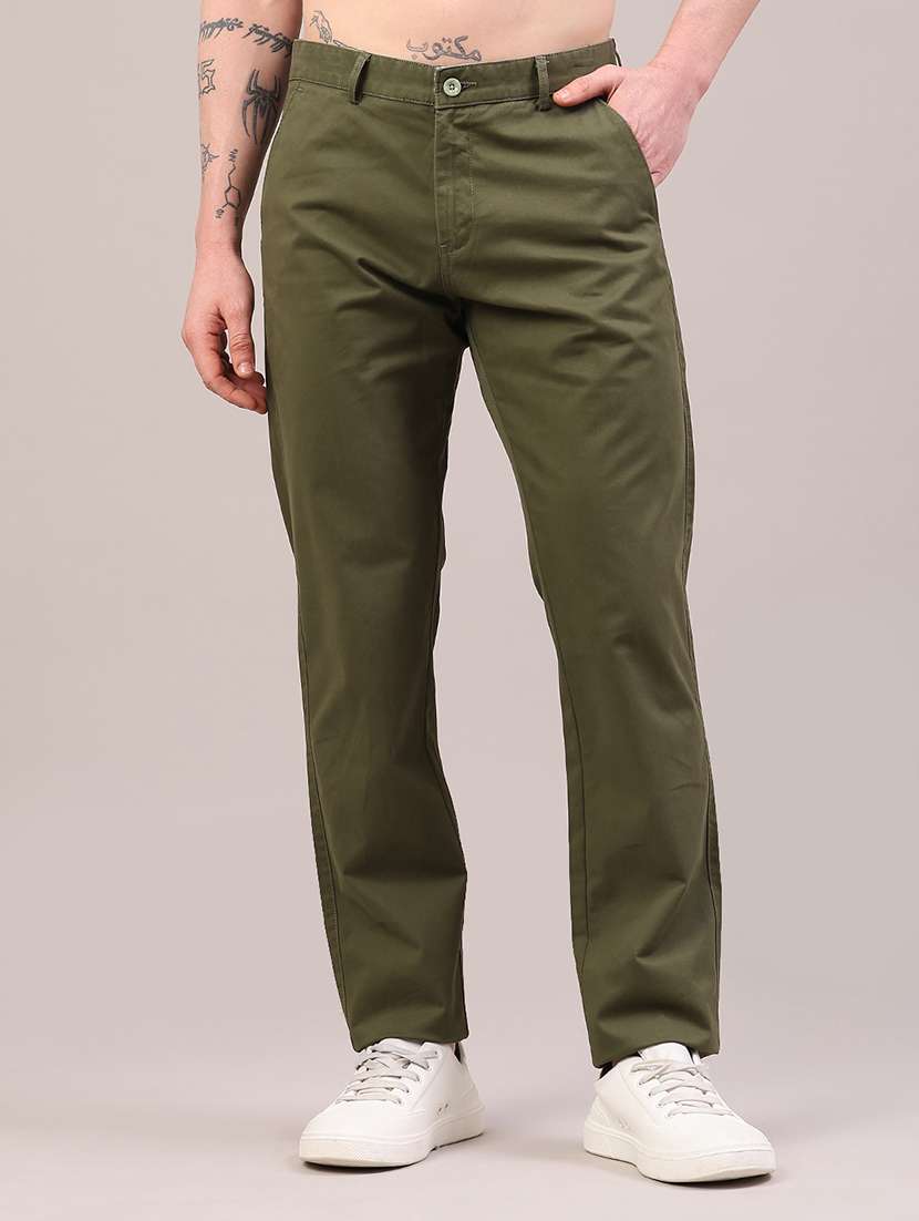 men solid mid rise chinos casual trouser