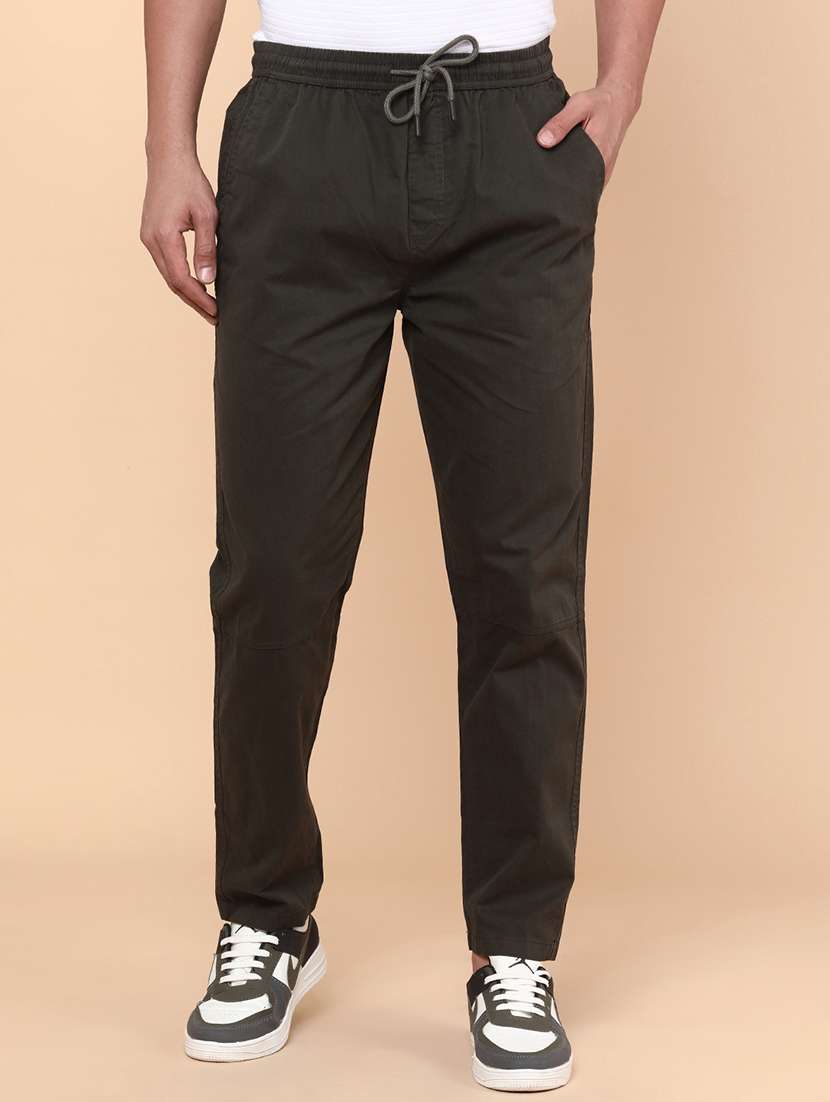 men solid mid rise chinos casual trouser