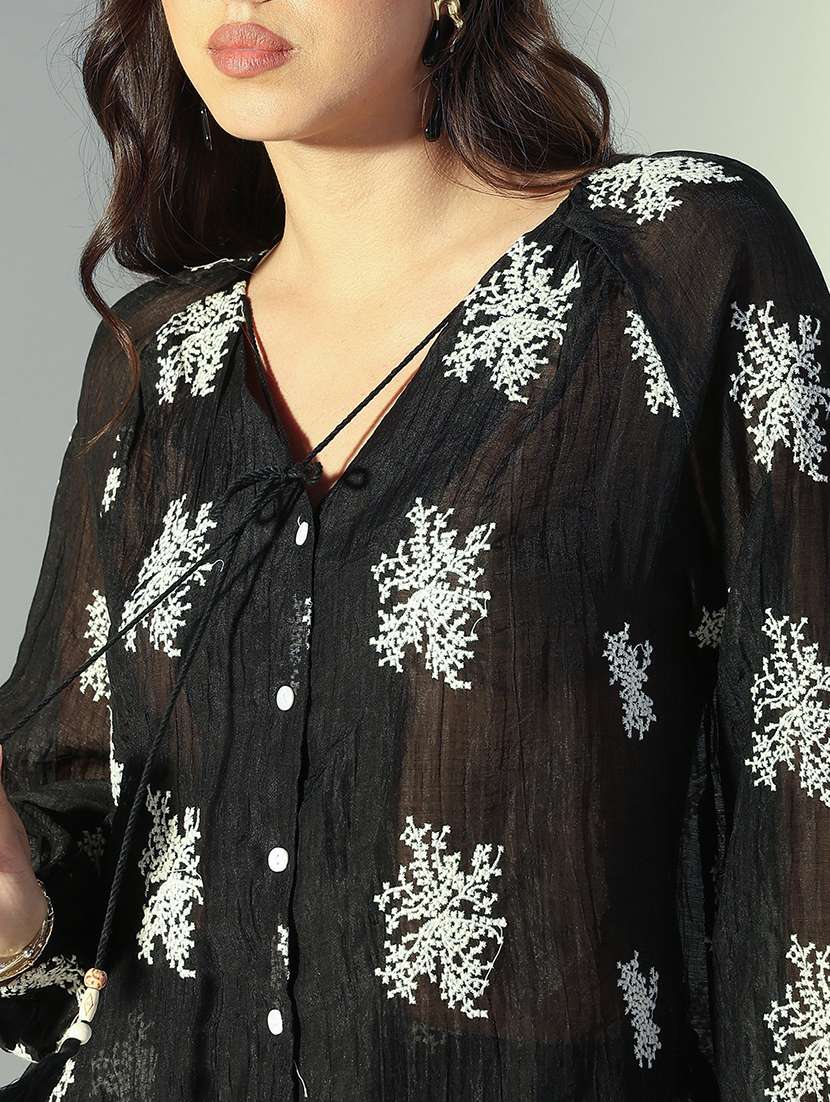 women embroidered shirt and shorts co-ord set - 22321828 -  Standard Image - 5