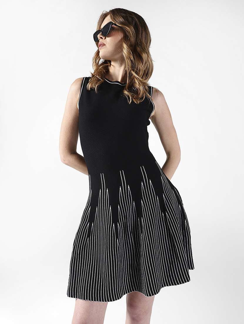 women printed sleeveless a-line dress