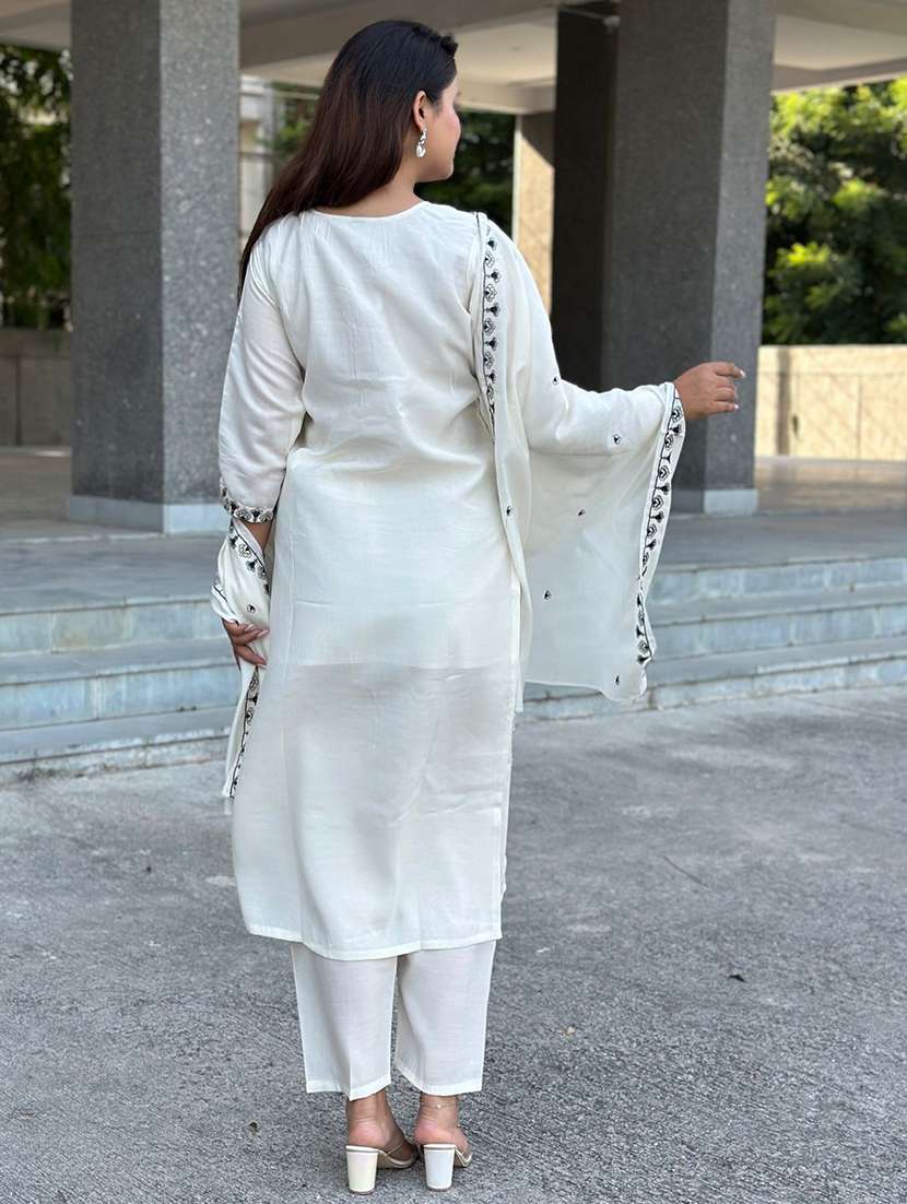 women solid with work three quarter sleeve kurta pant with dupatta set - 22322118 -  Standard Image - 3