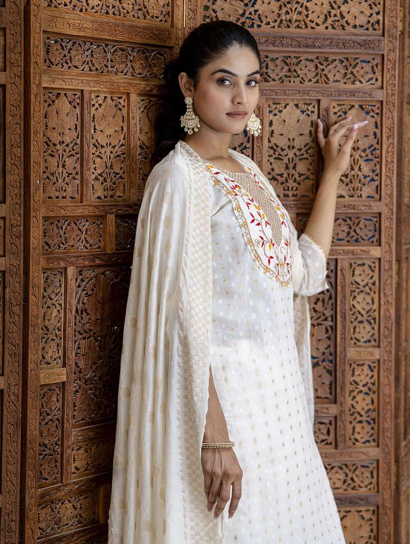 women printed three quarter sleeve kurta pant with dupatta set - 22322127 -  Standard Image - 3