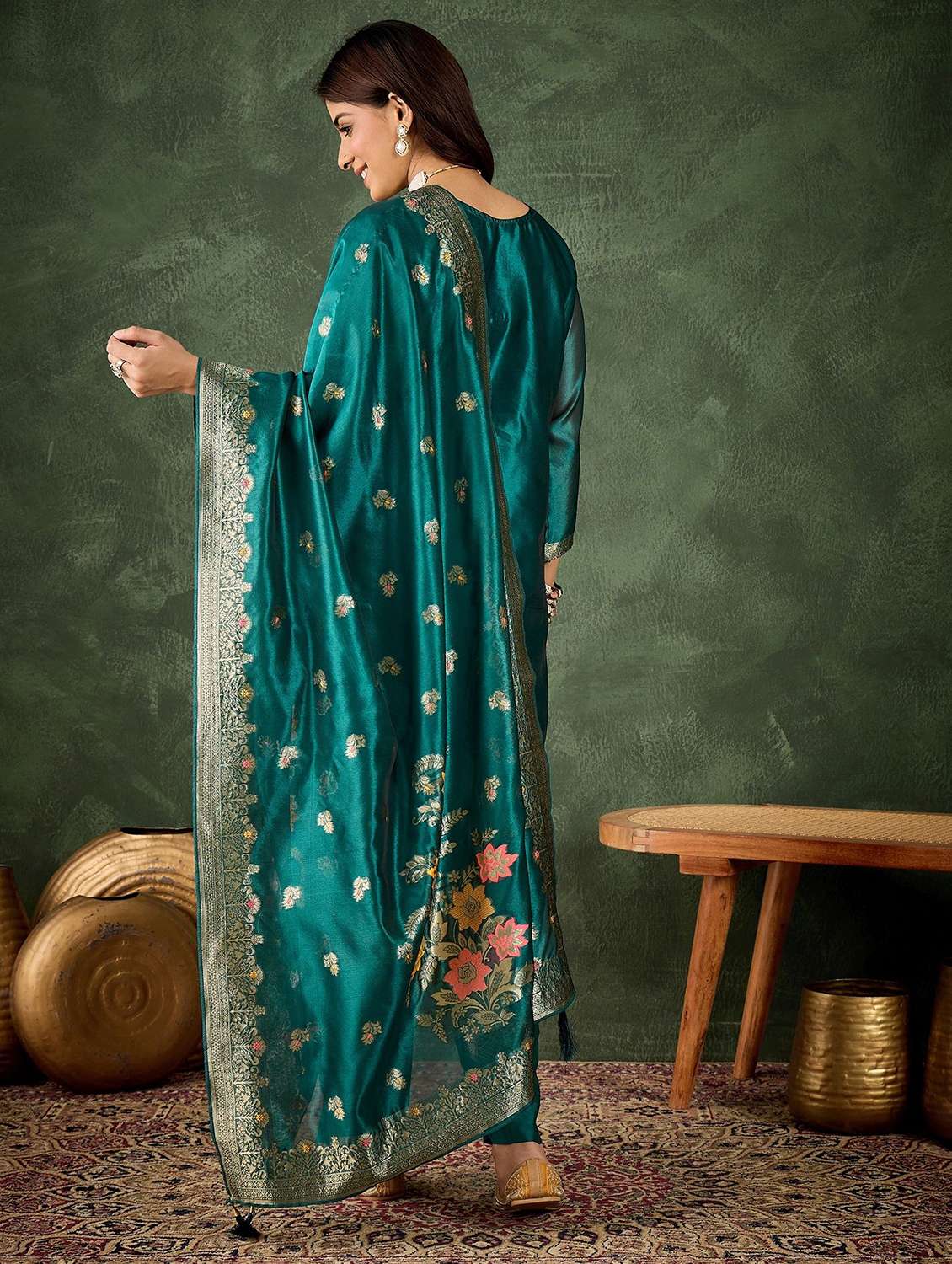 women self design three quarter sleeve kurta pant with dupatta set - 22322132 -  Standard Image - 3