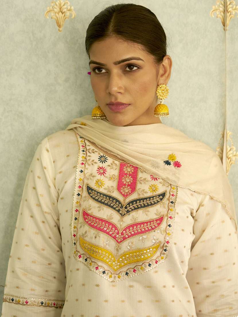 women self design three quarter sleeve kurta pant with dupatta set - 22322167 -  Standard Image - 3