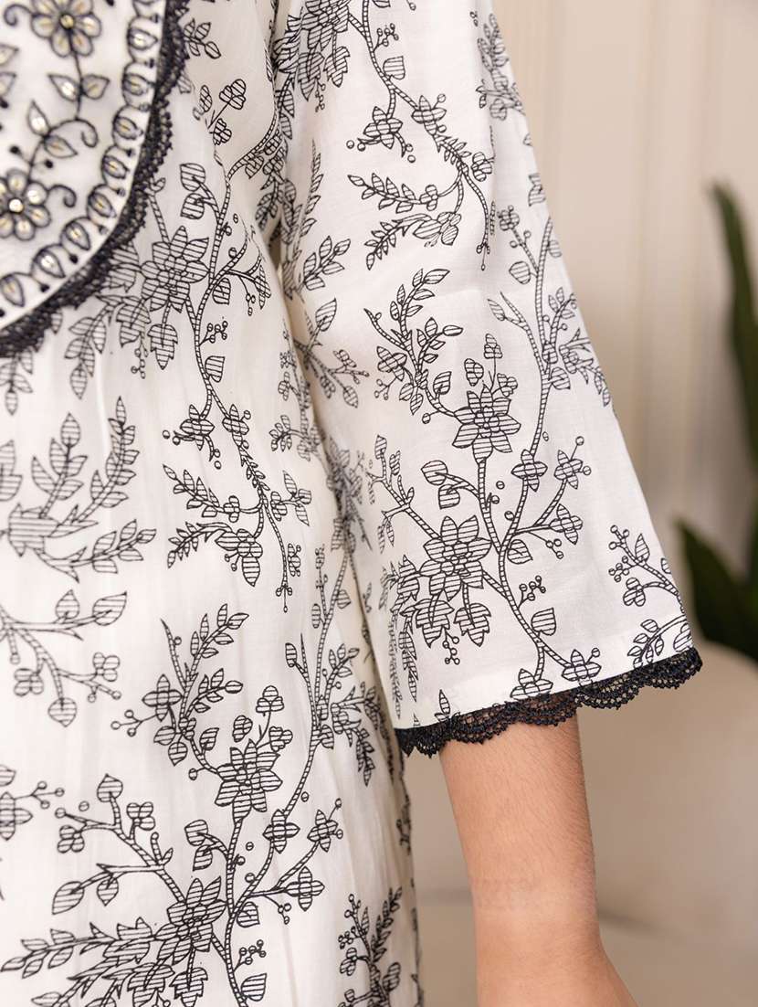 women printed three quarter sleeve kurta pant with dupatta set - 22322188 -  Standard Image - 5